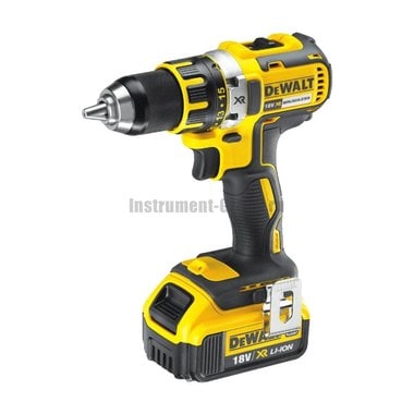 Аккумуляторная дрель-шуруповерт DeWalt DCD 790 M2
