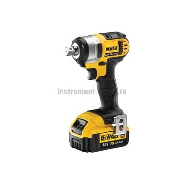 Аккумуляторный ударный гайковерт DeWalt DCF 880 M2