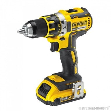 Аккумуляторная дрель-шуруповерт DeWalt DCD 790 D2