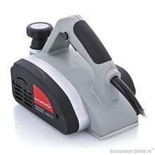 Рубанок Интерскол Р-82/710